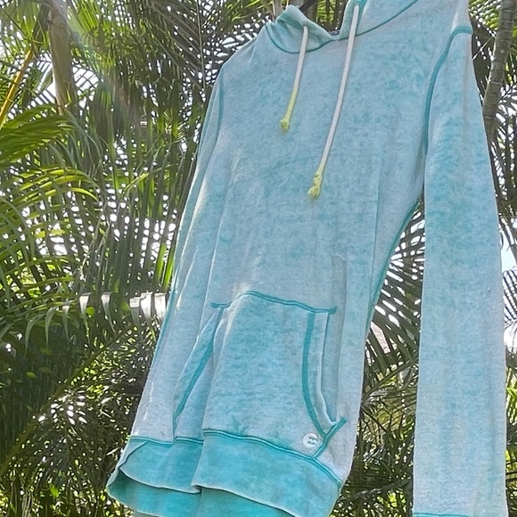 Billabong hooded knit(lightweight) sweatshirt - Picture 2 of 3